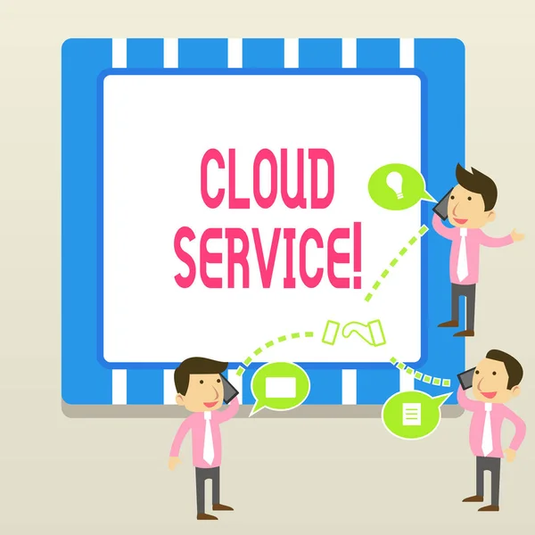 Texto para escrita de palavras Cloud Service. Conceito de negócio para refere-se à variedade de recursos fornecidos pela internet. — Fotografia de Stock