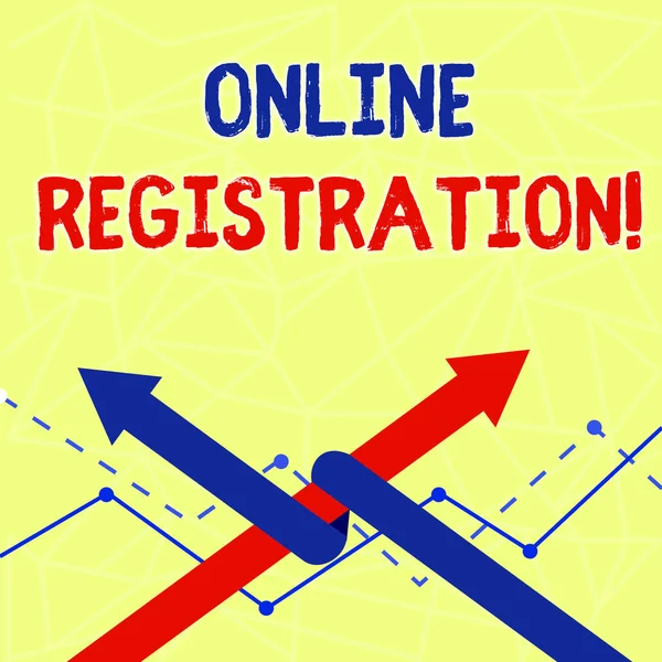 Skriftlig anteckning som visar Online Registration. Företagsfoto visa upp registrering via Internet som en användare av en produkt Två pilar en sammanflätad med andra Team Up eller tävling. — Stockfoto