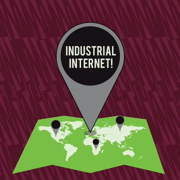 Textschild mit industriellem Internet. konzeptionelle Fotonutzung des Internets der Dinge in Industriezweigen bunte riesige Ortsmarkierungsnadel, die auf eine Fläche oder GPS-Adresse auf der Karte zeigt. — Stockfoto