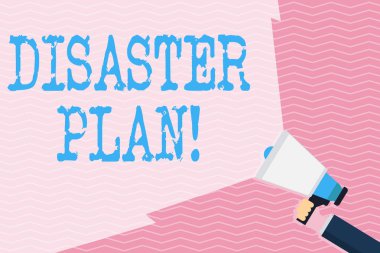 Felaket Planı 'nı gösteren not yazıyorum. İş fotoğrafı gösterimi, bir organizasyonun planlanmamış bir olaya Geniş Işın Geniş Işınlı El Tutma Megafonu ile nasıl tepki vereceğini özetliyor.