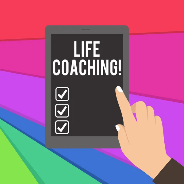 Sinal de texto mostrando Life Coaching. Foto conceitual demonstrando empregado para ajudar a mostrar atingir seus objetivos na carreira . — Fotografia de Stock