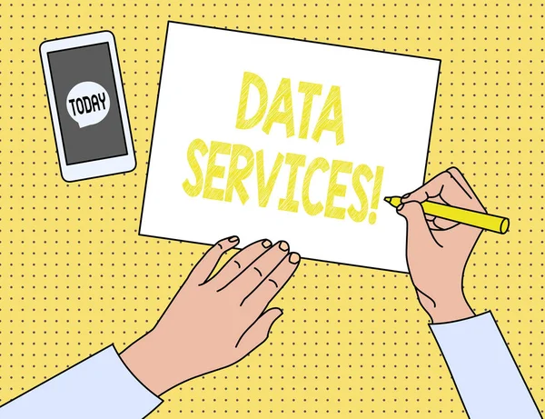 Word σύνταξη κειμένου Υπηρεσίες δεδομένων. Επιχειρηματική έννοια για υπηρεσίες τρίτων που βοηθούν στην ανάλυση δεδομένων για πελάτες. — Φωτογραφία Αρχείου