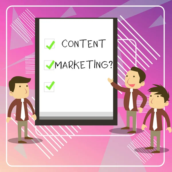 Schrijf notitie met de vraag over content marketing. Zakelijke fotopresentatie omvat het maken en delen van online materiaal. — Stockfoto