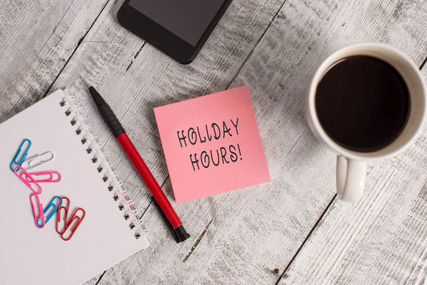 Texto de escritura de palabras Horario de vacaciones. Concepto de negocio para el trabajo de horas extras para los empleados bajo horarios de trabajo flexibles . — Foto de Stock