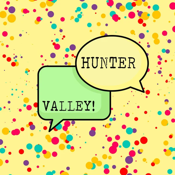 Writing note showing Hunter Valley. Business photo showcasing Australia s is best known wine regions State of New South Wales Pair of Overlapping Blank Speech Bubbles of Oval and Rectangular Shape.
