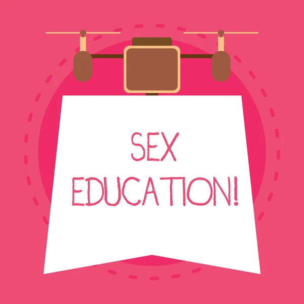 Fogalmi kézzel írásban mutatja Sex Education. Üzleti fotókszöveg a huanalízis szexualitás és az anatómia kérdéseivel kapcsolatos útmutatás egyedi tervezése éjszakai lámpaernyő két légfúvók a tetején. — Stock Fotó