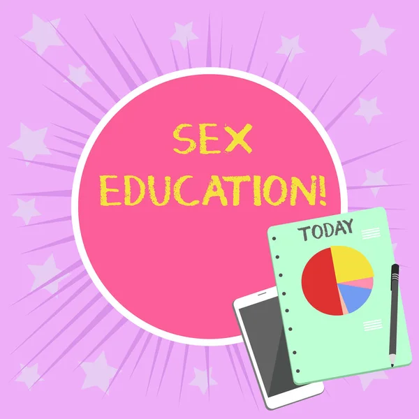 Εννοιολογική γραφή στο χέρι που δείχνει σεξουαλική εκπαίδευση. Επαγγελματική φωτογραφία προβολή οδηγίες για θέματα που σχετίζονται με την ανάλυση της σεξουαλικότητας και της ανατομίας διάταξη smartphone off σημειωματάριο δουλειά διάγραμμα επαγγελματική πίτα. — Φωτογραφία Αρχείου