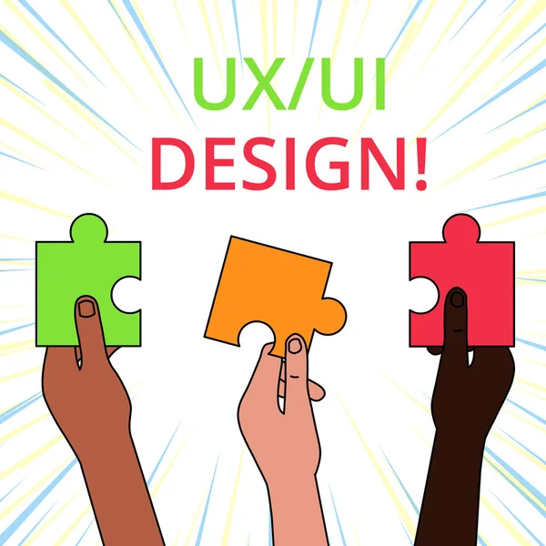Konzeptionelle Handschrift, die UX oder UI Design zeigt. Business-Foto präsentiert zwei verschiedene Elemente eines einzigen Verbrauchererlebnisses drei farbige Puzzleteile in verschiedenen Händen. — Stockfoto