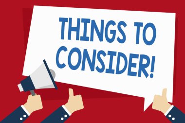 Word yazı metin Things düşünün Için. Karar el Holding megafon ve metin balon ile diğer Iki Gesturing thumbs yukarı yapmak için dikkatle bir şey hakkında düşünmek için iş kavramı.