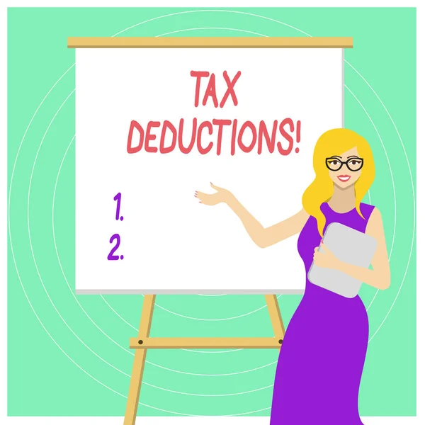 手書きテキストの税額控除。費用の課税が可能な縮小所得を意味する概念スタンドプレゼンテーションの空白のホワイトボードで立っている眼鏡の白人女性. — ストック写真