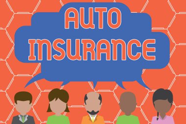 Otomobil Sigortası 'nı gösteren not yazıyorum. İş fotoğraflarında kaza durumunda mali kayıplara karşı koruma gösteriliyor. Beş farklı kişi konuşma balonunu paylaşıyor. İnsanlar konuşuyor..