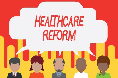 El yazısı metin Sağlık Reformu. Kavram anlamı Yenilik ve Bakım programının kalitesinde iyileştirme beş farklı ırklar kişi boş konuşma balonu paylaşımı. Konuşan insanlar.