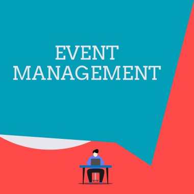 Olay Yönetimini gösteren not yazılıyor. Büyük ölçekli etkinliklerin oluşturulduğu ve geliştirildiği iş fotoğrafı festivalleri..