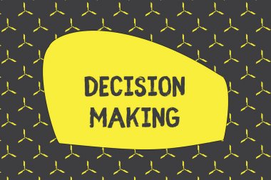 Karar verme sürecini gösteren bir not yazıyorum. İş fotoğrafı gösterimi İki veya daha fazla olasılık arasında karar verme eylemi fotoğrafsız tek renkli desen minimal geometrik doku yel değirmenleri.