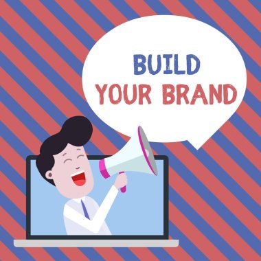 Markanızı Oluştur'da yazılı el yazısı metin. Konsept anlamı Loudhailer Boş Konuşma Bubble Announce içine Laptop aracılığıyla Man Speaking reklam kampanyaları kullanarak marka eşitliği artırılması.