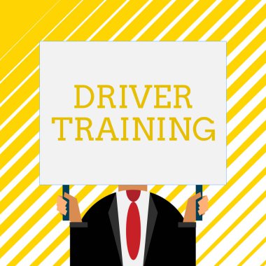 El yazısı metin yazma Sürücü Eğitimi. Kavram anlamı bir sürücü almak için yeni bir sürücü hazırlar s lisans Eski moda yolu havaalanında iki eliyle büyük tahta tutun insanları seçmektir.