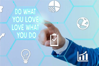 Aşk Taneni'ni Gösteren Metin Işareti Ne Yapıyorsun? Kavramsal fotoğraf daha sonra daha iyi yerlerde çalışmak için zevk şeyler yapabiliyor.