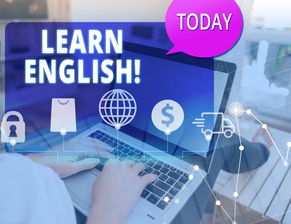 Word writing text learn english. Geschäftskonzept zum Erwerb von Kenntnissen in neuer Sprache durch Studium. — Stockfoto