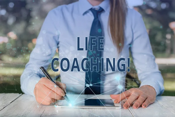 Escritura a mano conceptual que muestra Life Coaching. Foto de negocios mostrando demostrando empleado para ayudar a mostrar alcanzar sus objetivos en la carrera . —  Fotos de Stock