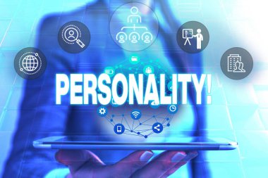 Kişilik gösteren kavramsal el yazısı. Akıllı cihaz sunan bireyler karakter Kadın insan giyim resmi iş elbisesi oluşturan kombinasyon özellikleri vitrine.