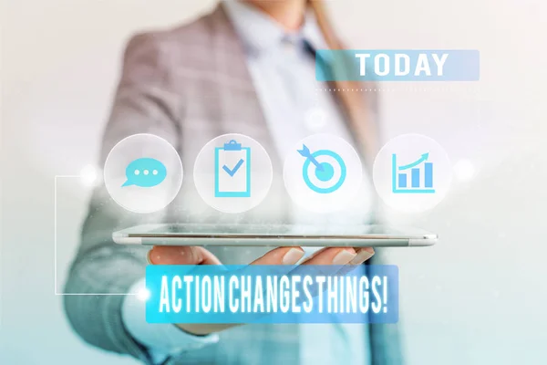 Scrittura a mano concettuale che mostra Action Changes Things. Il testo della foto aziendale inizia a fare qualcosa contro il problema risolverlo o raggiungerlo . — Foto Stock