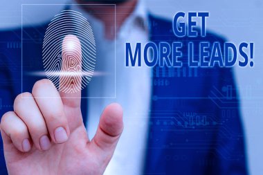 El yazısı daha çok ipucu bul. Kavram, tüketicinin ilgisini çekmek ya da araştırma ürünleri ya da hizmetleri araştırmak anlamına gelir. Akıllı aygıt kullanılarak sunulan resmi iş kıyafeti giyilir..