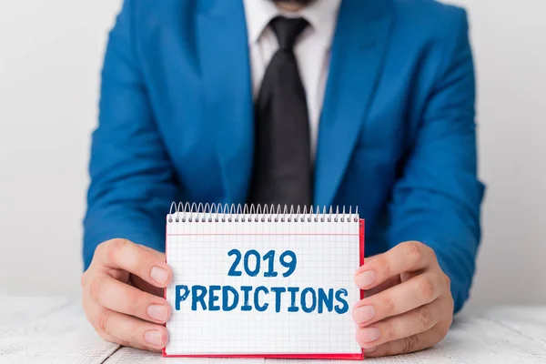 Текст для написания слов 2019 Predit. Бизнес-концепция для заявления о том, что, по вашему мнению, произойдет в 2019 году . — стоковое фото