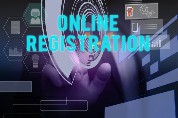 Çevrimiçi Kaydı gösteren metin işareti. Internet Üzerinden abone olmak veya kayıt için kavramsal fotoğraf Sistemi Erkek giyim resmi iş elbisesi akıllı cihaz kullanarak sunum sunan.