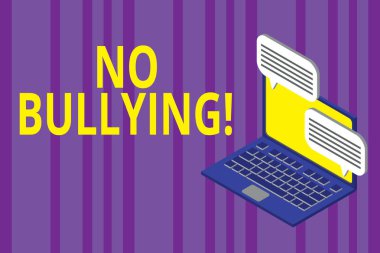Kelime yazma metni No Bullying. Çocuklar arasında saldırgan davranışı durdurmak için iş konsepti güç dengesizliği Laptop internet kablosuz mesajlaşma bilgi konuşma gönderme alma.