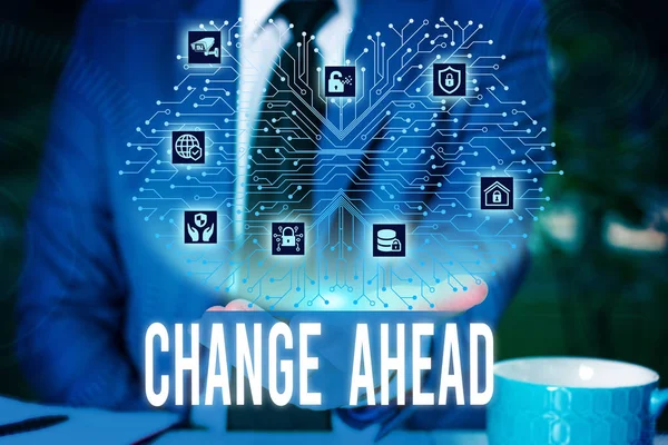 El yazısı metni İleri değiştir. Kavram anlamı değiştirmek veya başka bir Become different Human wear resmi iş elbisesi ile değiştirmek için akıllı cihaz kullanarak sunum sunan.