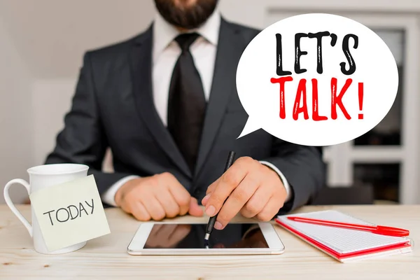A Let S Is Talk-ot bemutató jegyzet. Üzleti fotó bemutatása sugallja az elején egy beszélgetés a témában. — Stock Fotó