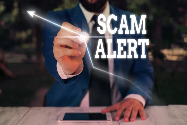 Signe texte montrant Scam Alert. Photo conceptuelle email non sollicité qui revendique la perspective d'une affaire . — Photo