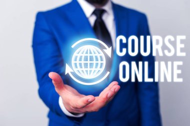 Kelime yazma kursu çevrimiçi. Elektronik Eğitim Uzaktan Çalışma Dijital Sınıfı için İş Konsepti.