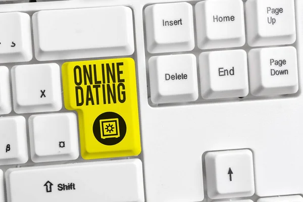 papier op online dating Wie is Matt van de meeste in aanmerking komende Dallas dating nu