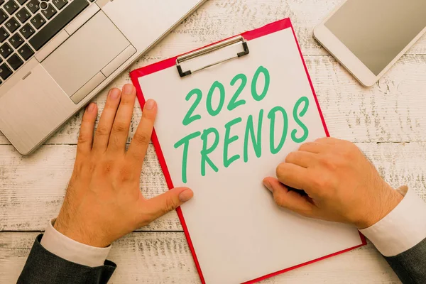 Konzeptionelle Handschrift, die Trends für 2020 aufzeigt. Business Foto Text Dinge, die für kurze Zeit im laufenden Jahr berühmt sind. — Stockfoto