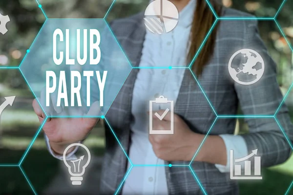 Conceptuele hand schrijven toont Club Party. Zakelijke foto tekst sociale bijeenkomst op een plaats die informeel is en kan drankjes vrouwelijke menselijke slijtage formele werk pak presenteren smartapparaat. — Stockfoto