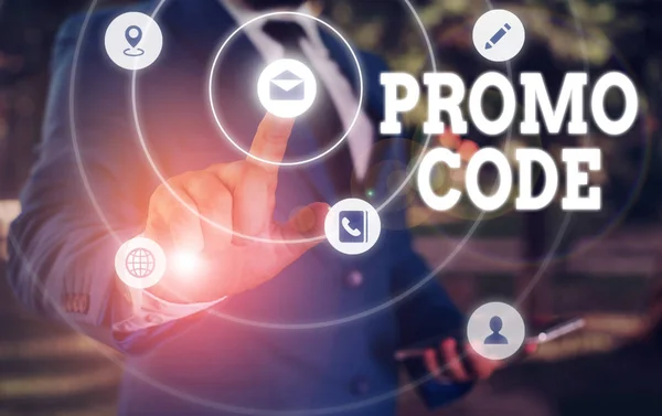 A promóciós kódot mutató írásjegyzet. Üzleti fotó bemutató digitális számok, hogy Önnek jó kedvezményt bizonyos termék. — Stock Fotó