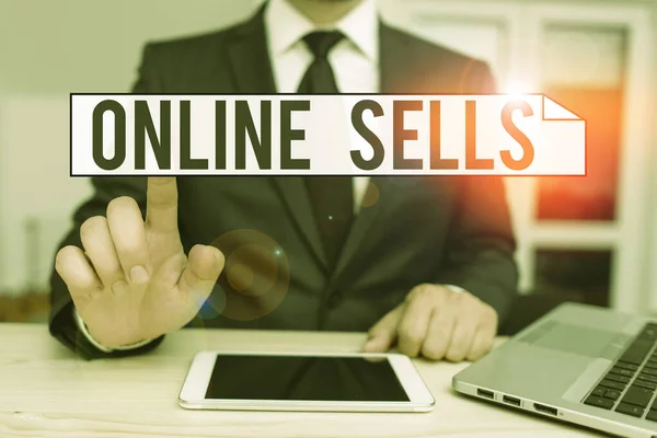 Segno di testo che mostra le vendite online. I venditori di foto concettuali vendono direttamente beni o servizi su Internet . — Foto Stock