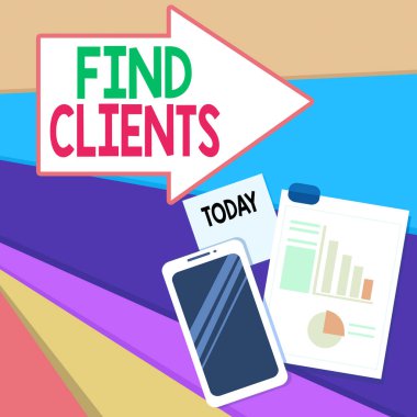 El yazısı ile yazılan metin Bul İstemcileri. Potansiyel müşterileri tanımlamak ya da aramak anlamına gelen kavramsal kavram ya da Pie Chart ve Çubuk Grafiği ile Smartphone Off Sticky Notes Panosu.