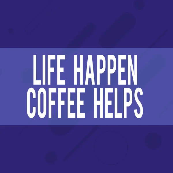 Почерк написания текста Life Happen Coffee помогает. Понятие смысл Иметь горячий напиток при возникновении проблем Облонг геометрической формы Угол узора в различных размерах в фиолетовый монохромный . — стоковое фото