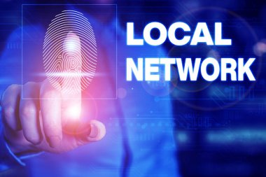 Yerel Ağ yazma el yazısı metin. Kavram anlamı Intranet Lan Radyo Dalgaları Dsl Boradband Switch Bağlantı Kadın akıllı cihaz kullanarak sunum sunan resmi iş elbisesi giymek.