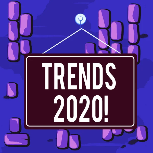 Tekst van het schrijf woord Trends 2020. Bedrijfsconcept voor algemene richting waarin iets zich ontwikkelt of verandert gekleurde Memo herinnering leeg bord lege ruimte Bevestig de achtergrond rechthoek. — Stockfoto