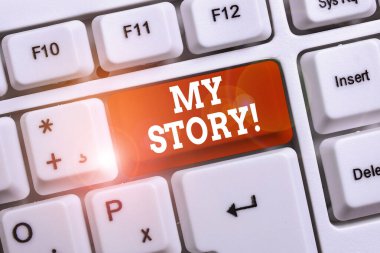 El yazısı metin My Story. Kavram geçmiş yaşam olaylar eylemleri veya beyaz arka plan tuşu kopyalama alanı üzerinde boş not kağıdı ile Beyaz pc klavye yapılan seçimler anlamı.