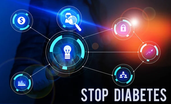 Písemné koncepční psaní ukazující stop diabetes. Prezentace obchodní fotografie úroveň krevní cukr hladina cukru je vyšší než normální. inzulin žena nosí pracovní oblek prezentace inteligentní zařízení. — Stock fotografie