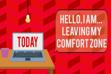 Hello I 'm Leave My Comfort Zone' u gösteren bir not yazıyorum. İş fotoğraflarının sergilenmesi büyük değişiklikler yaratıyor Evrim Büyüme Önden bakıldığında dizüstü bilgisayarın ahşap masa üstü ampulü cam kırıkları üzerinde yatıyor.