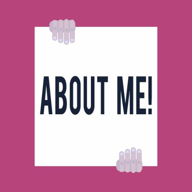 Hakkımda yazılan mesajlar. Birine iyi ve kötü özelliklerinin listesini vermek için iş konsepti. İki el, en üstte ve altta büyük boş bir kağıt tutar..