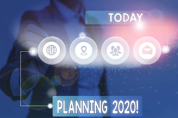 Tekstbord met planning 2020. Conceptuele fotoproces van het maken van plannen voor iets volgend jaar Picture photo system network scheme moderne technologie smart device. — Stockfoto