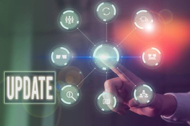 Kelime yazma güncellemesi. Yazılım programları gibi daha modern veya güncel bir şey yapmak için iş konsepti Resim sistemi ağı şeması modern teknoloji akıllı aygıtı.