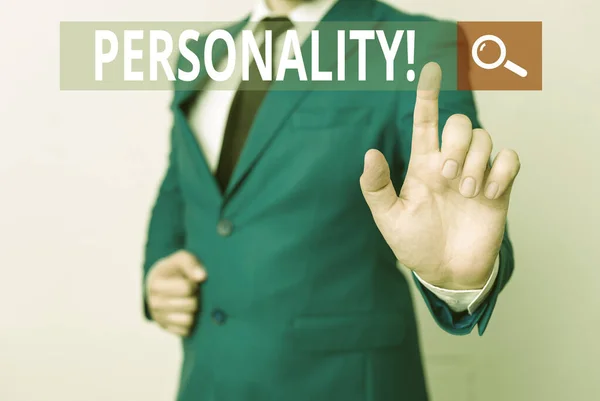 Conceptueel handschrift dat persoonlijkheid toont. Zakelijke foto tekst combinatie kenmerken die individuen karakter Zakenman vormen met wijzende vinger voor hem. — Stockfoto