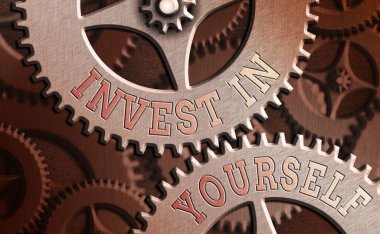 Kendinizi Yatırım gösteren kavramsal el yazısı. İş fotoğraf vitrin yeni şeyler veya malzeme böylece çok daha iyi hale öğrenmek.